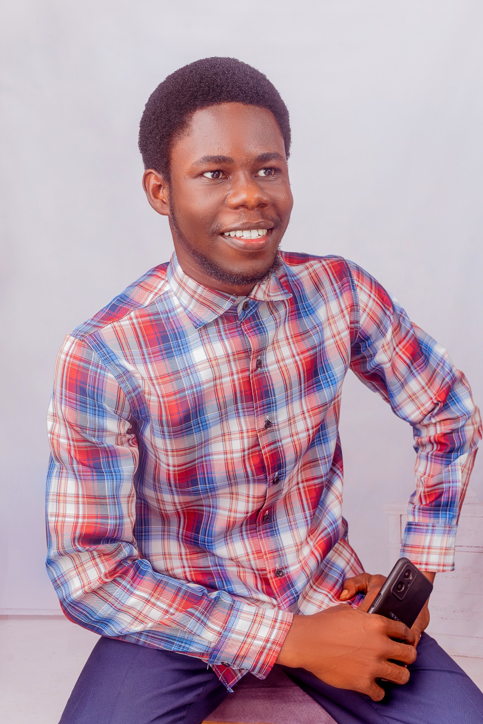 Meet {Gabriel C Amos} \Widely known as AngeLGee.